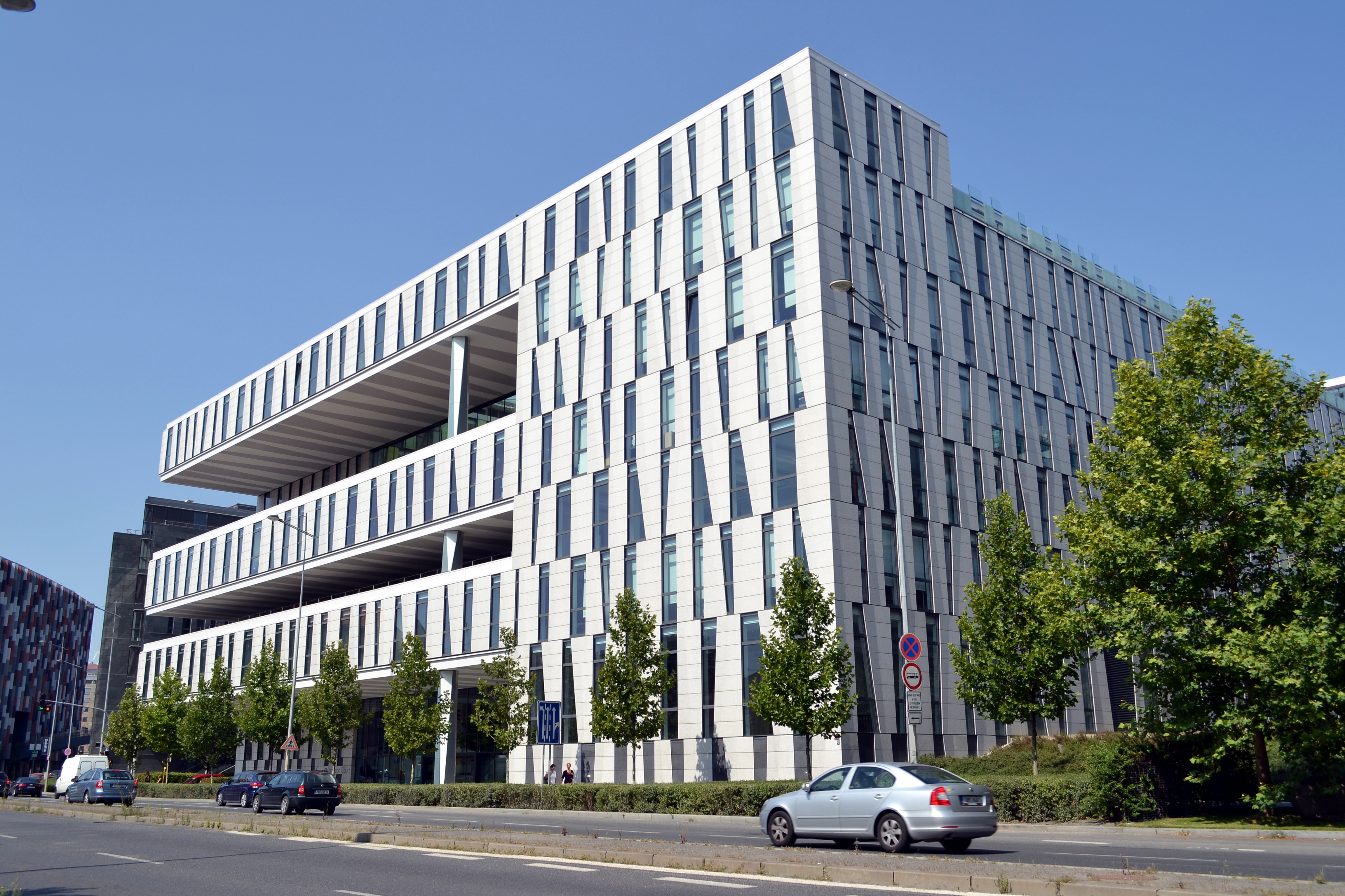 Amazon Court: Nový přírůstek na panoramatu Rohanského nábřeží